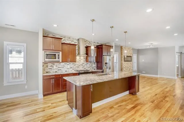 3433 Gaylord Street Denver, CO 80205