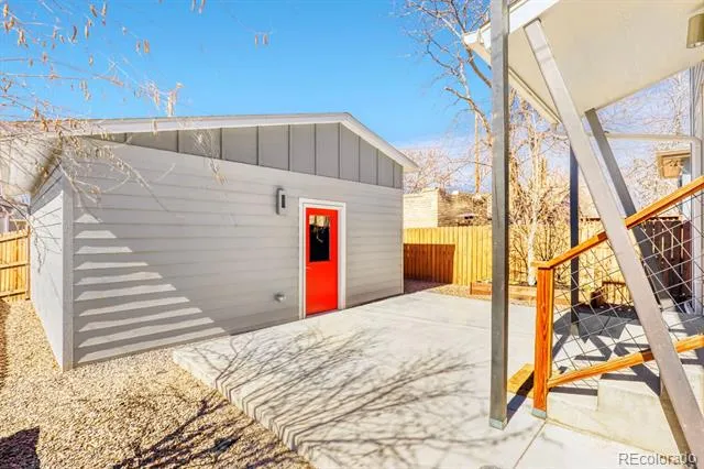 3433 Gaylord Street Denver, CO 80205