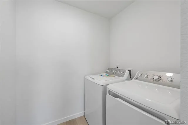 25294 E Warren Place Aurora, CO 80018