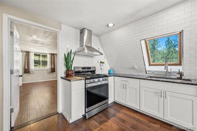 5463 High Park Road Florissant, CO 80816