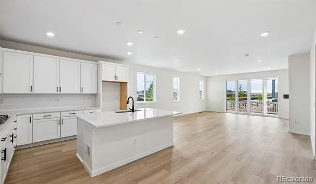 2112 S Irvington Street Aurora, CO 80018