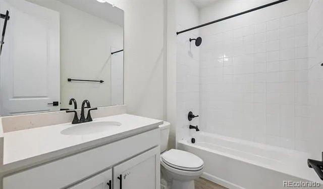 2112 S Irvington Street Aurora, CO 80018
