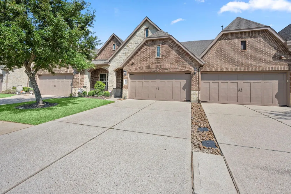 9026 Centennial Drive Conroe, TX 77384