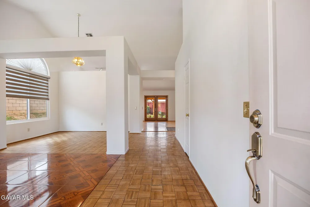 3227 Willowbrook Avenue Palmdale, CA 93551