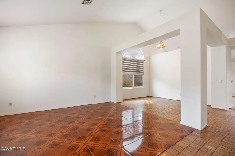 3227 Willowbrook Avenue Palmdale, CA 93551