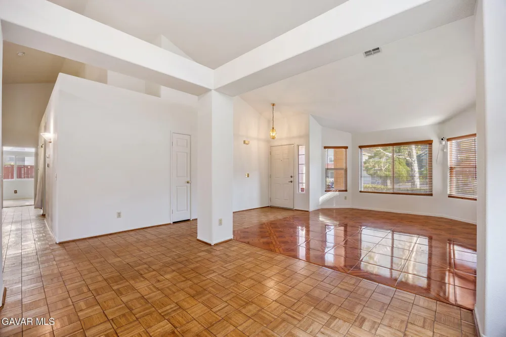 3227 Willowbrook Avenue Palmdale, CA 93551