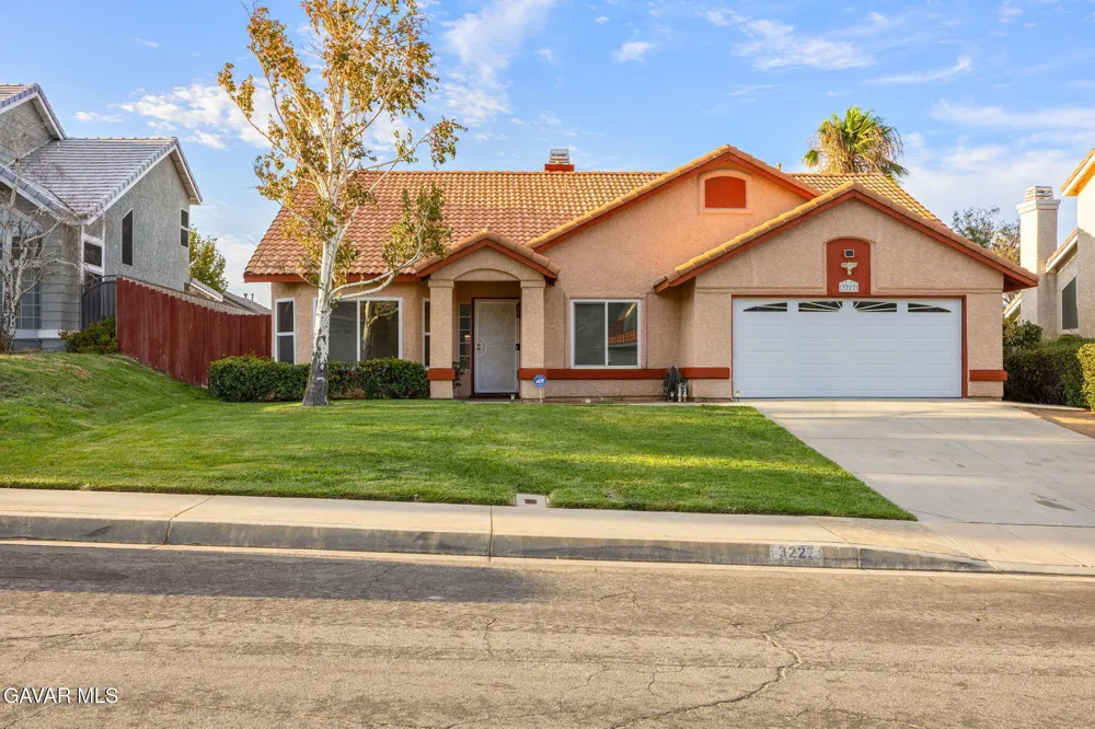 3227 Willowbrook Avenue Palmdale, CA 93551