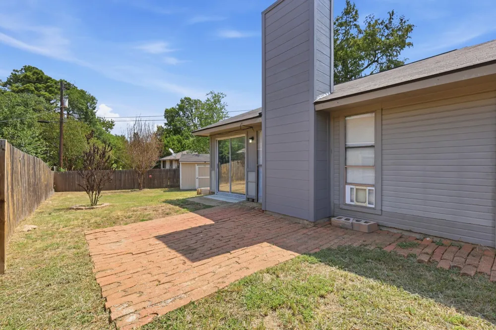 3113 Larkspur Circle College Station, TX 77845