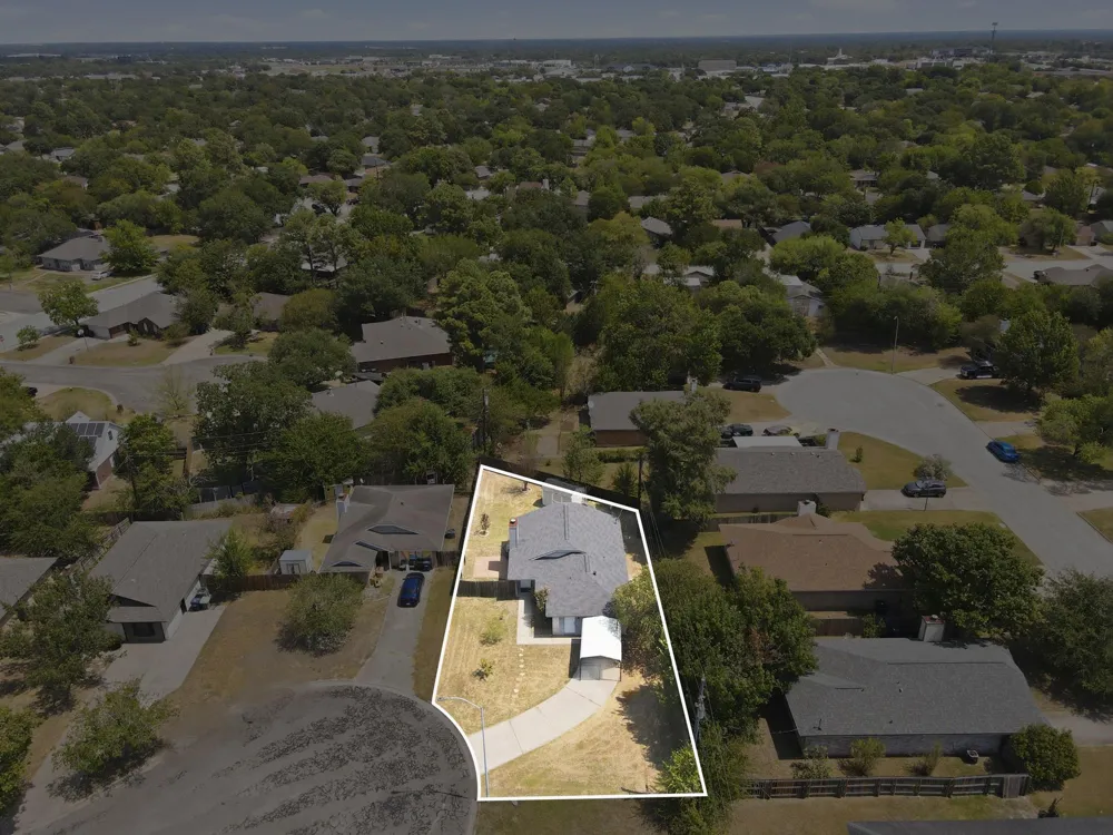 3113 Larkspur Circle College Station, TX 77845