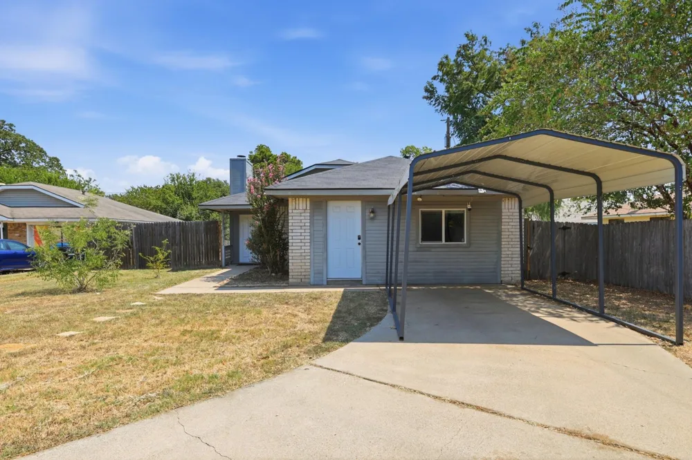 3113 Larkspur Circle College Station, TX 77845