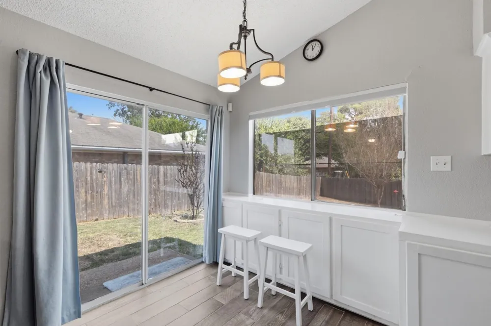 3113 Larkspur Circle College Station, TX 77845