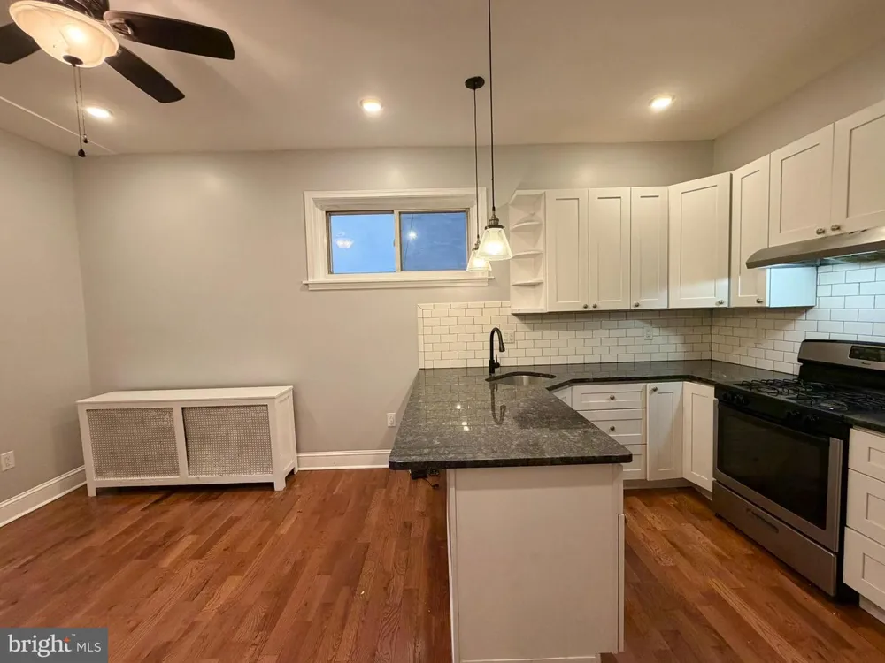 5028 WALNUT STREET #1F Philadelphia, PA 19139