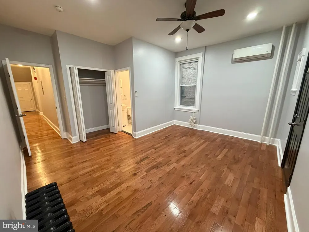 5028 WALNUT STREET #1F Philadelphia, PA 19139