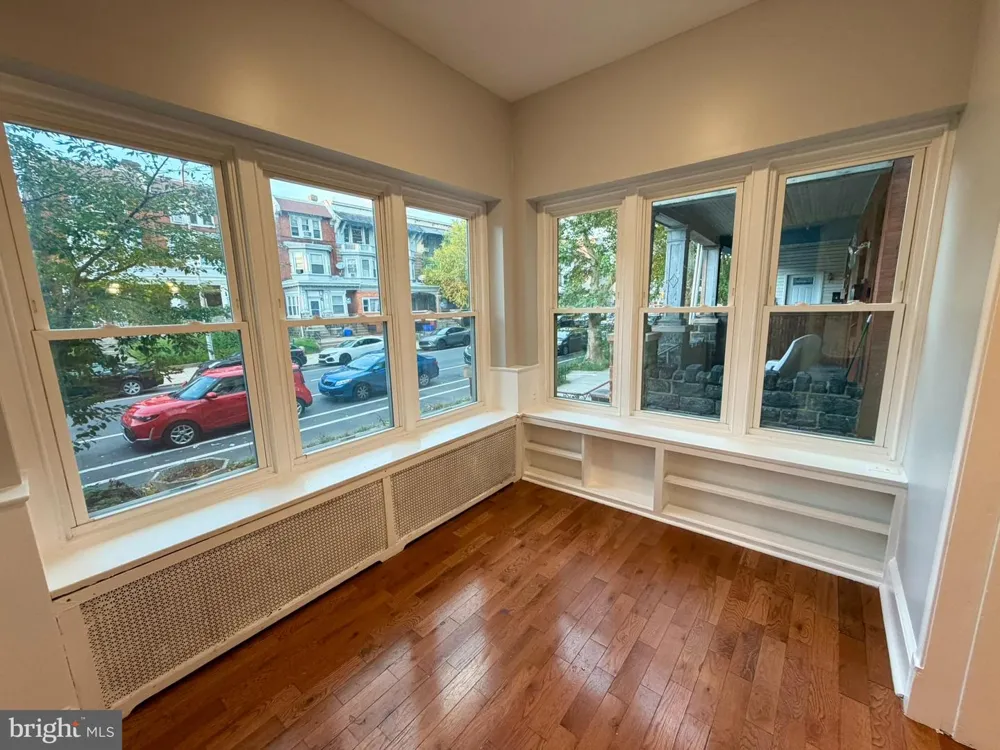 5028 WALNUT STREET #1F Philadelphia, PA 19139