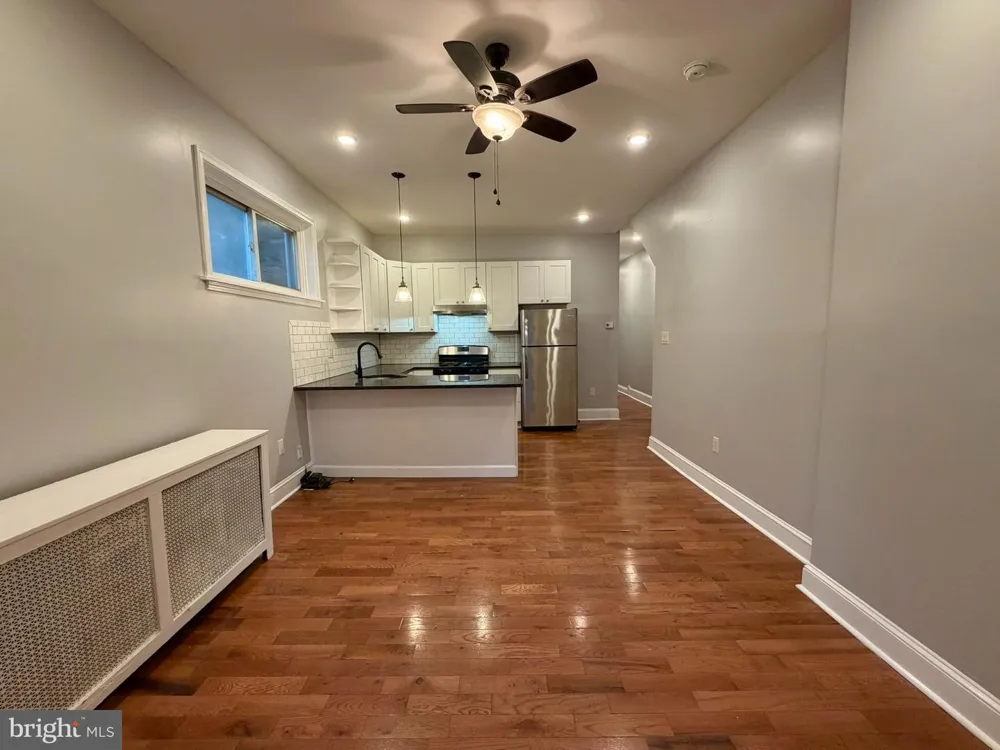 5028 WALNUT STREET #1F Philadelphia, PA 19139