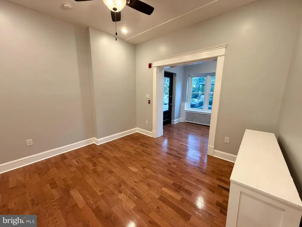 5028 WALNUT STREET #1F Philadelphia, PA 19139