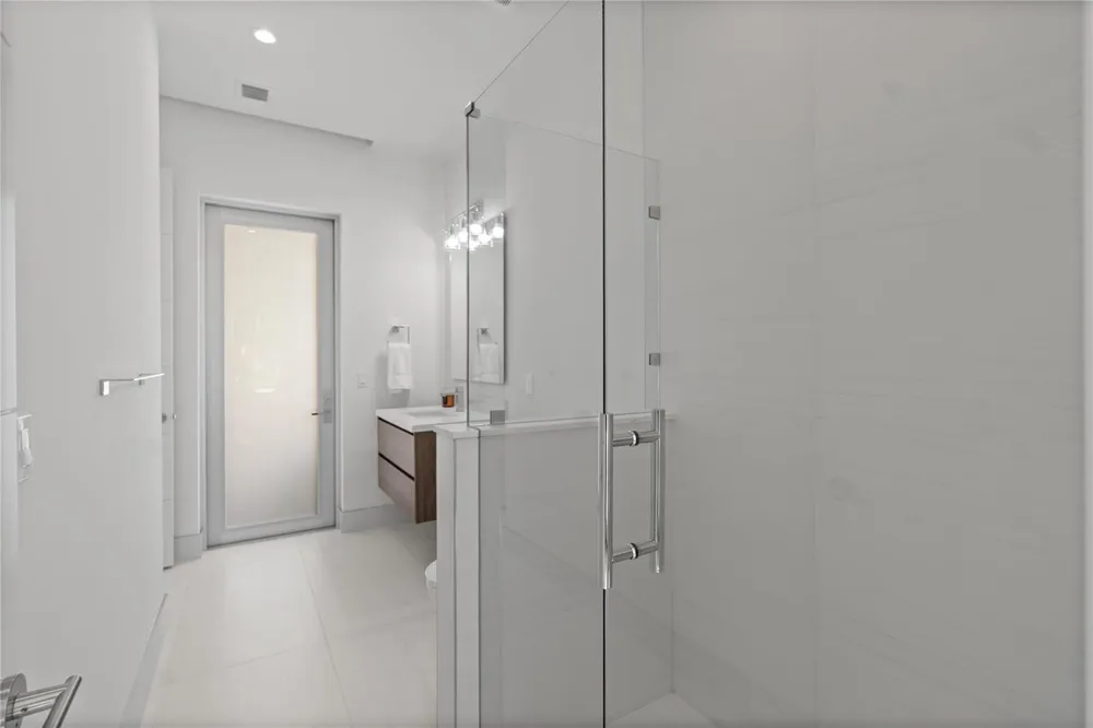 221 Shore Court Lauderdale By The Sea, FL 33308