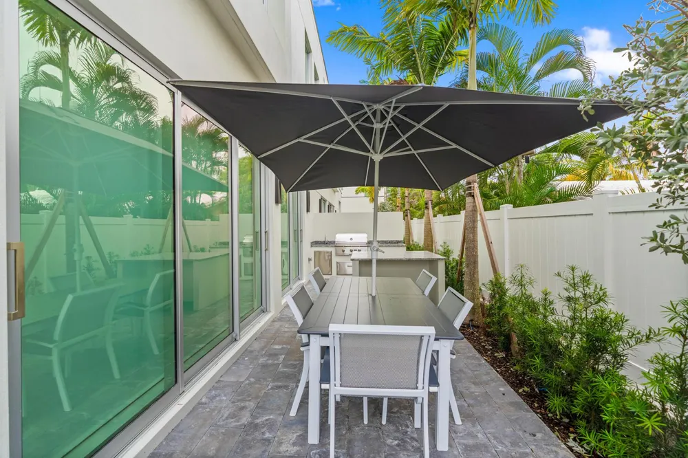 221 Shore Court Lauderdale By The Sea, FL 33308