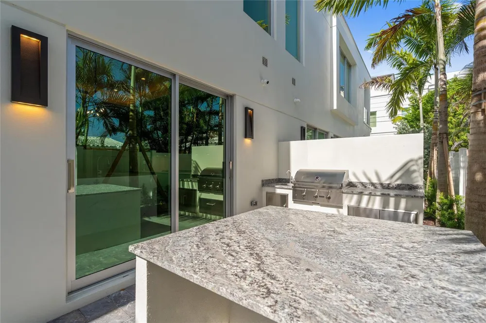 221 Shore Court Lauderdale By The Sea, FL 33308
