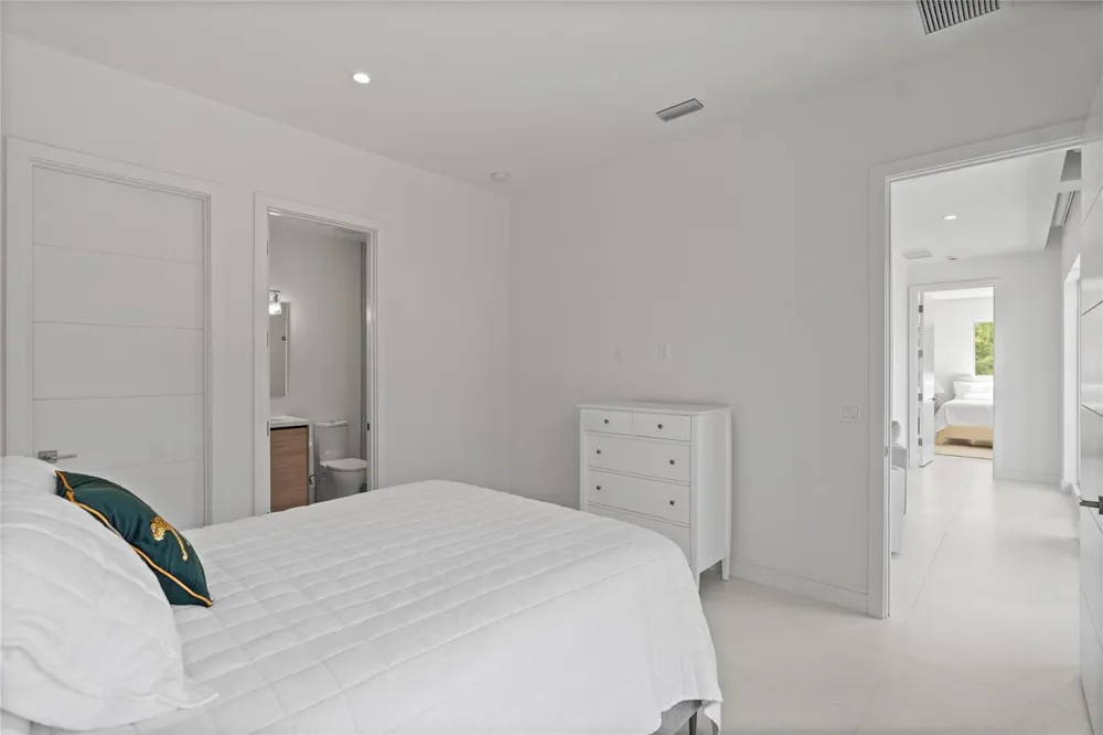 221 Shore Court Lauderdale By The Sea, FL 33308