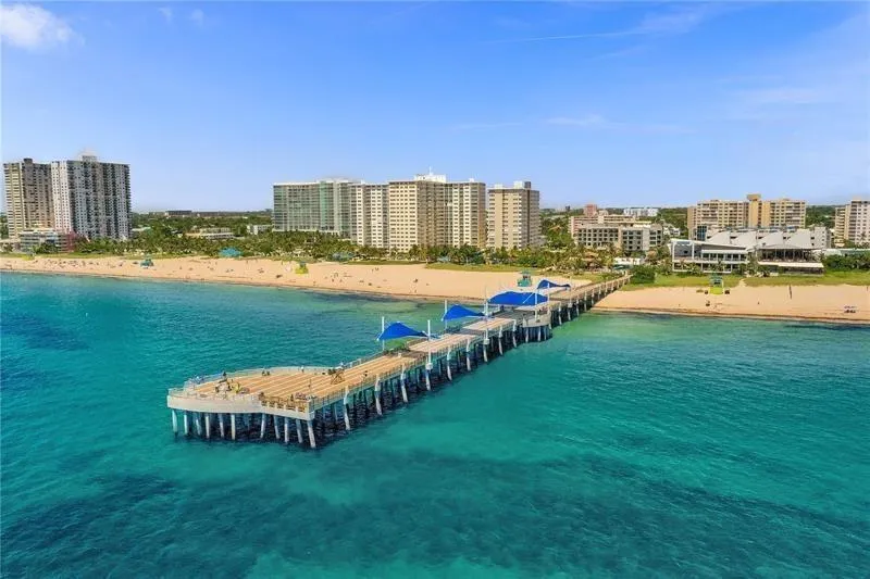221 Shore Court Lauderdale By The Sea, FL 33308