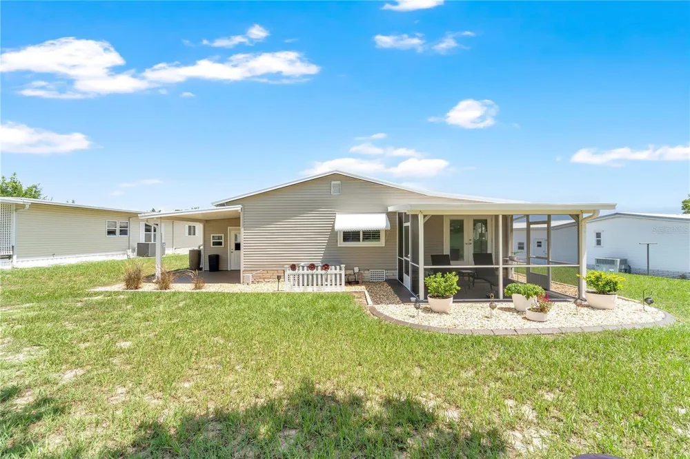 8241 WEATHERFORD AVENUE Brooksville, FL 34613
