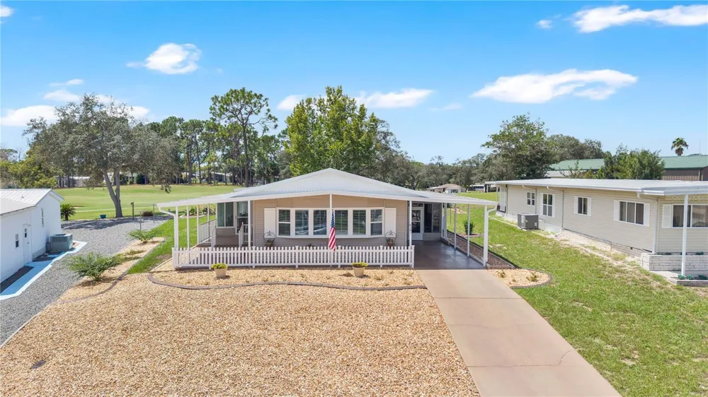 8241 WEATHERFORD AVENUE Brooksville, FL 34613