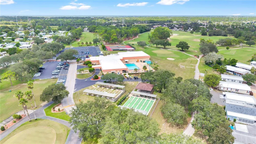 8241 WEATHERFORD AVENUE Brooksville, FL 34613