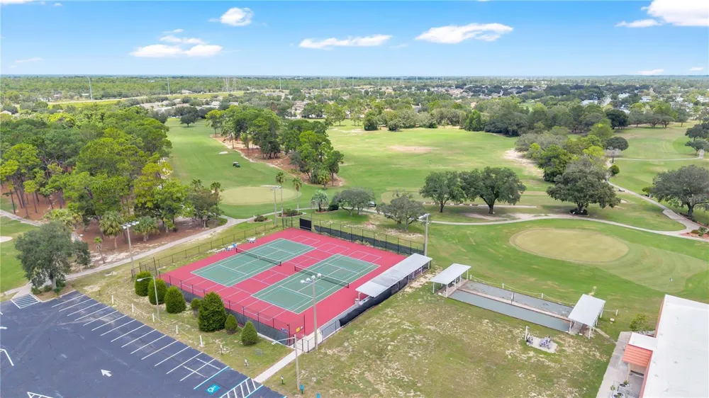 8241 WEATHERFORD AVENUE Brooksville, FL 34613