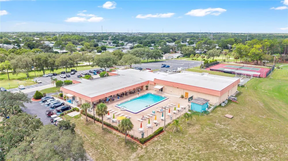 8241 WEATHERFORD AVENUE Brooksville, FL 34613