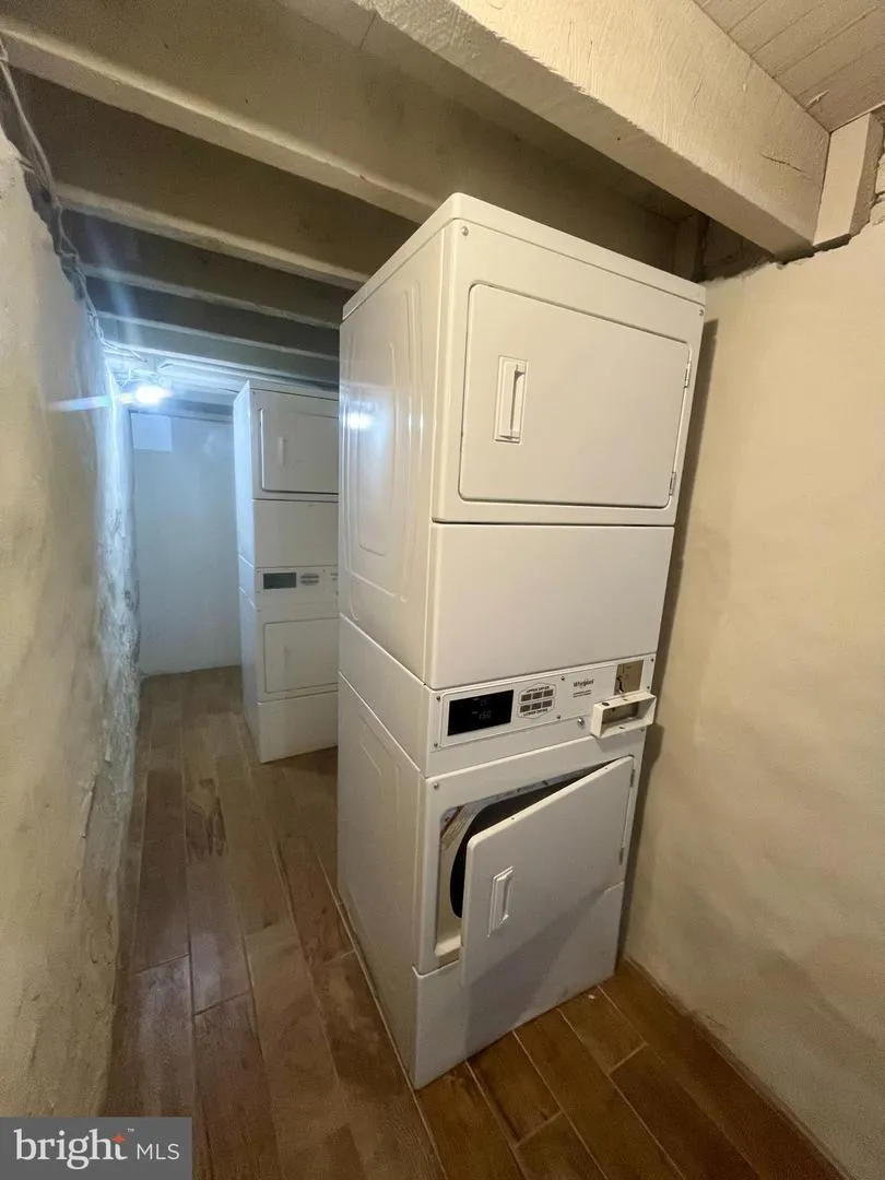 1912 S 17TH STREET #109 Philadelphia, PA 19145