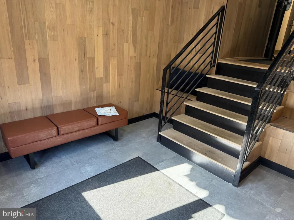 1912 S 17TH STREET #109 Philadelphia, PA 19145