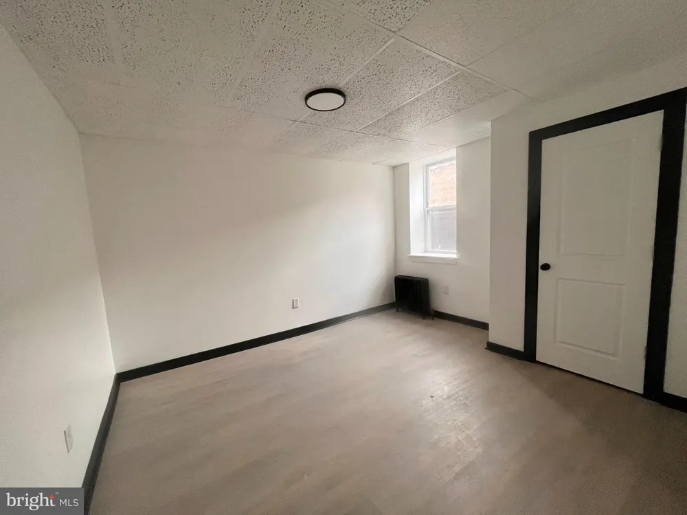 1912 S 17TH STREET #109 Philadelphia, PA 19145