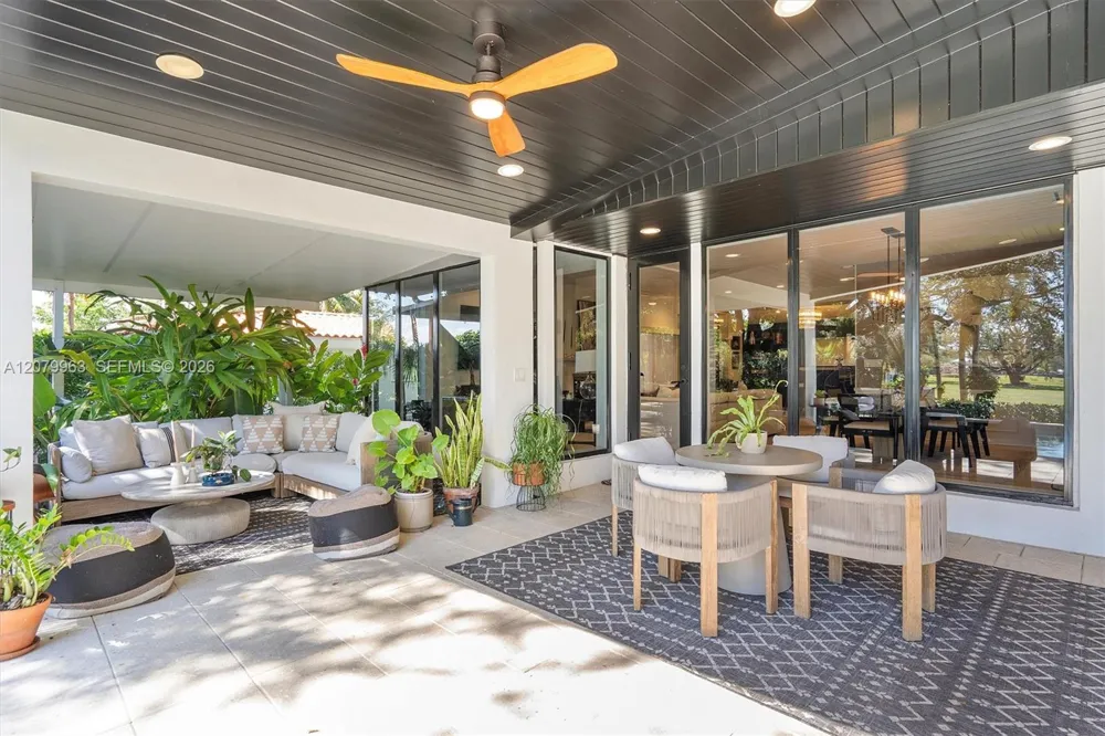 652 NE 105th St Miami Shores, FL 33138
