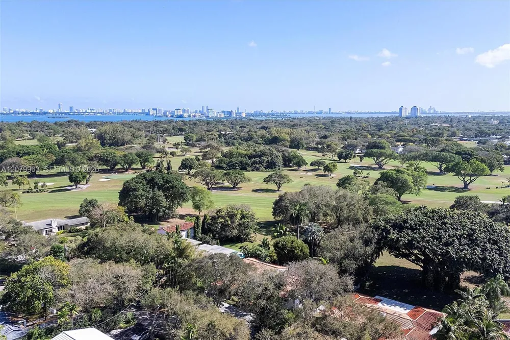 652 NE 105th St Miami Shores, FL 33138