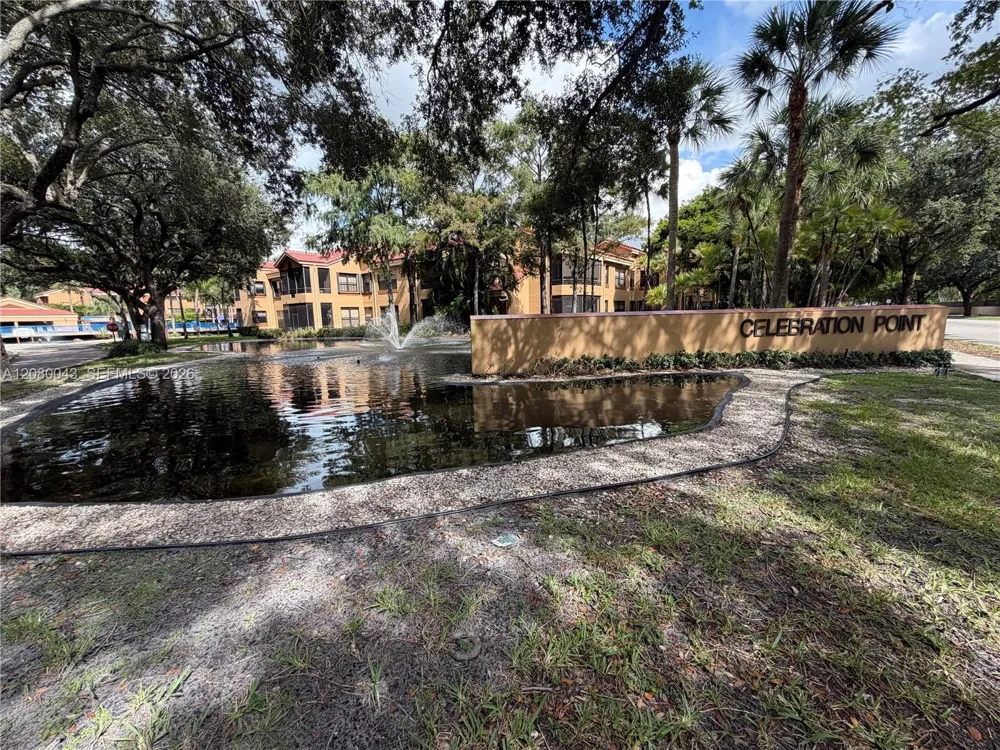 15535 Miami Lakeway N #107 Miami Lakes, FL 33014