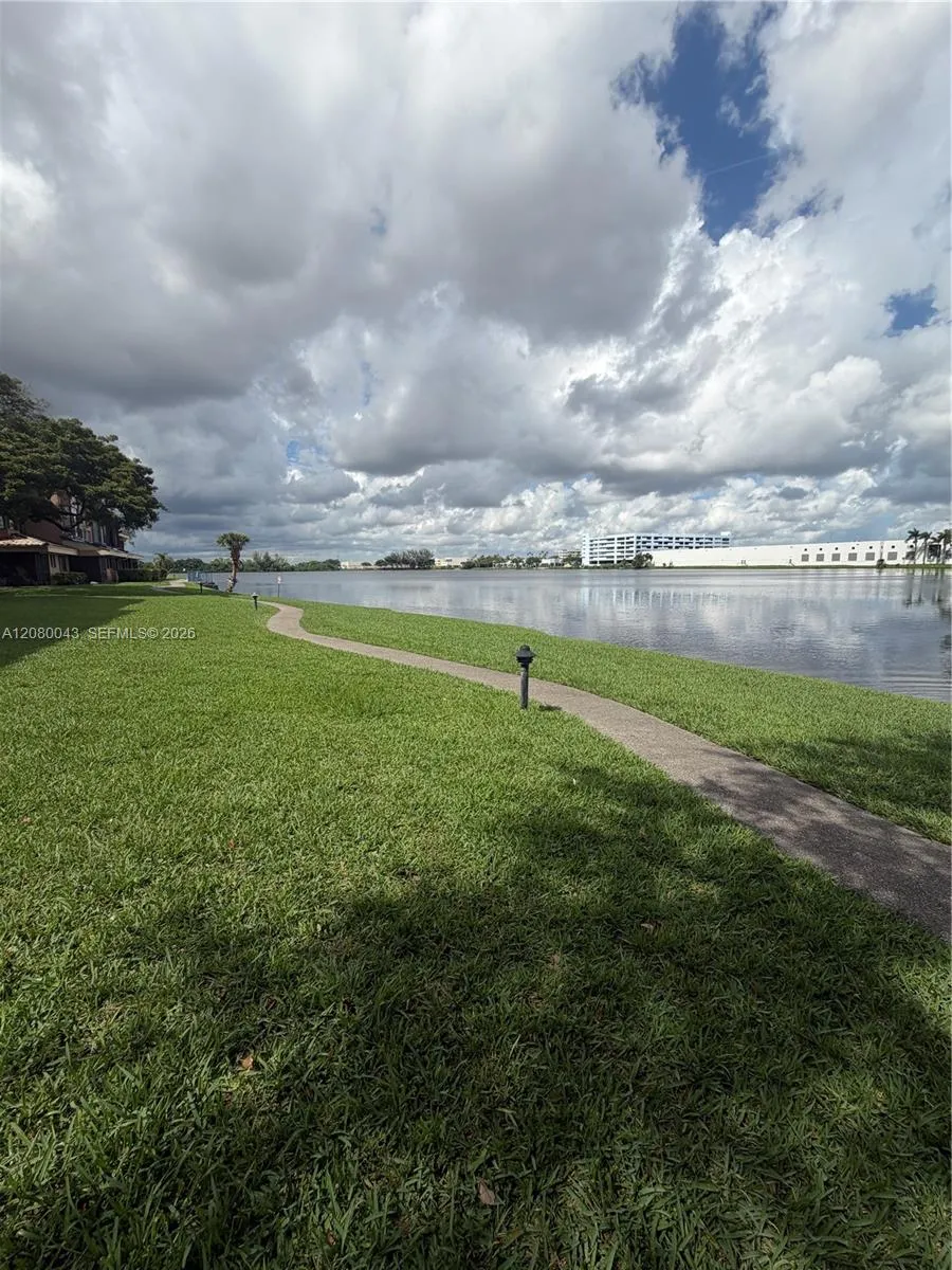 15535 Miami Lakeway N #107 Miami Lakes, FL 33014
