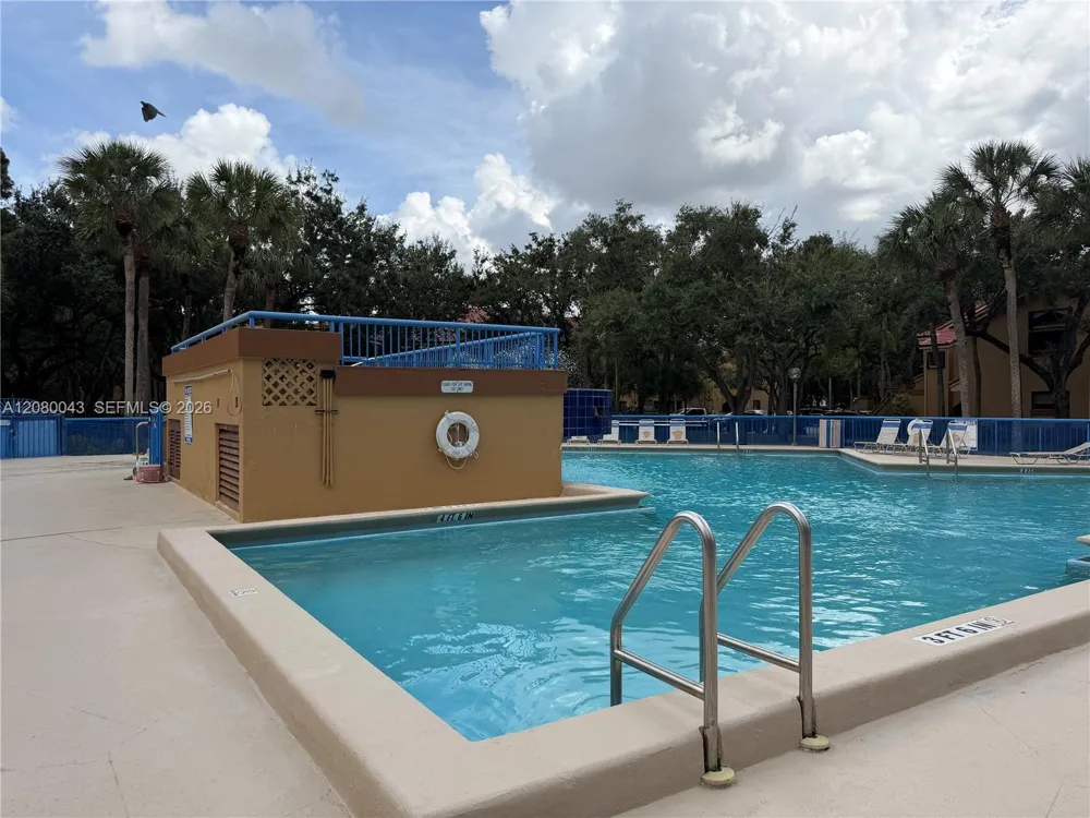 15535 Miami Lakeway N #107 Miami Lakes, FL 33014