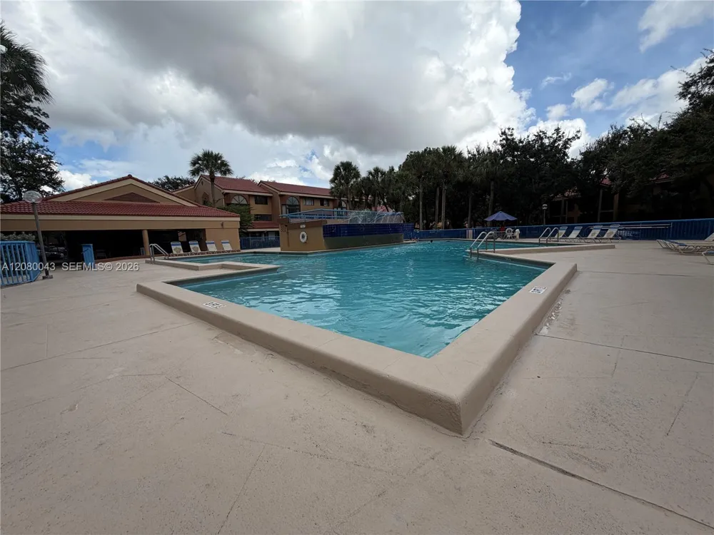 15535 Miami Lakeway N #107 Miami Lakes, FL 33014