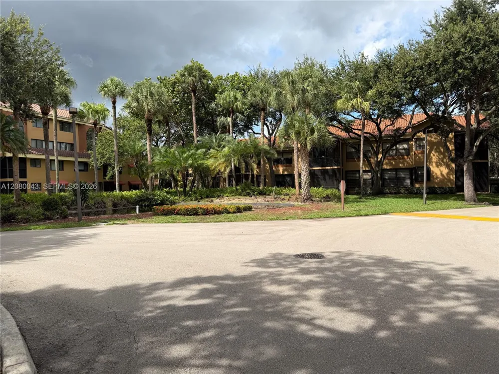 15535 Miami Lakeway N #107 Miami Lakes, FL 33014