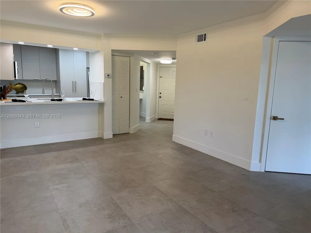 15535 Miami Lakeway N #107 Miami Lakes, FL 33014