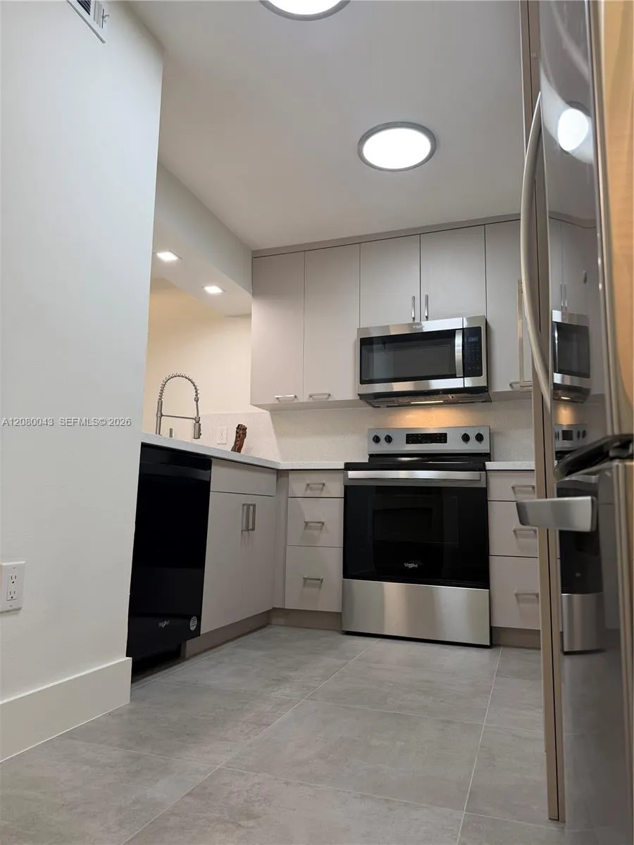 15535 Miami Lakeway N #107 Miami Lakes, FL 33014