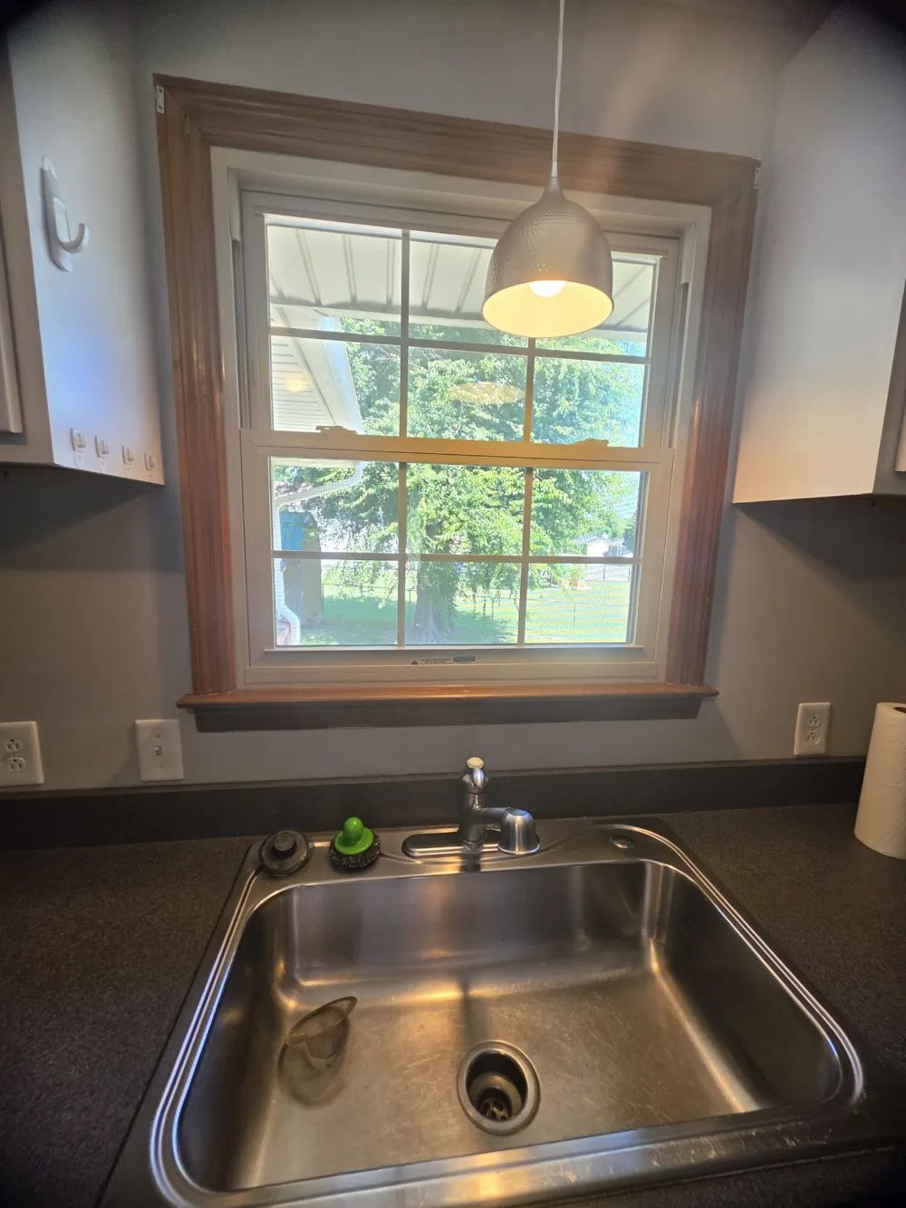 100 Shady View Dr Hendersonville, TN 37075