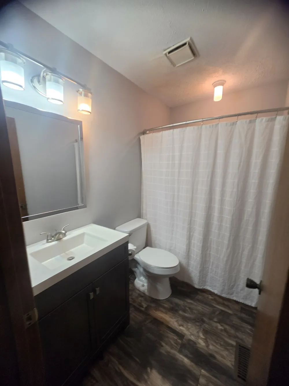 100 Shady View Dr Hendersonville, TN 37075