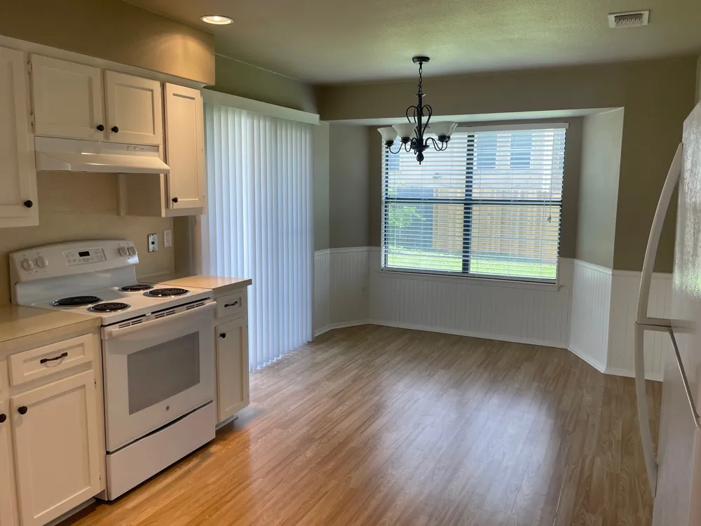 206 E Walter Street #A Pflugerville, TX 78660