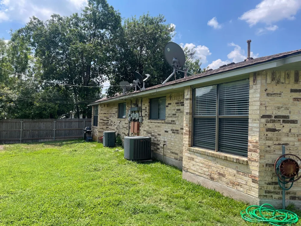 206 E Walter Street #A Pflugerville, TX 78660