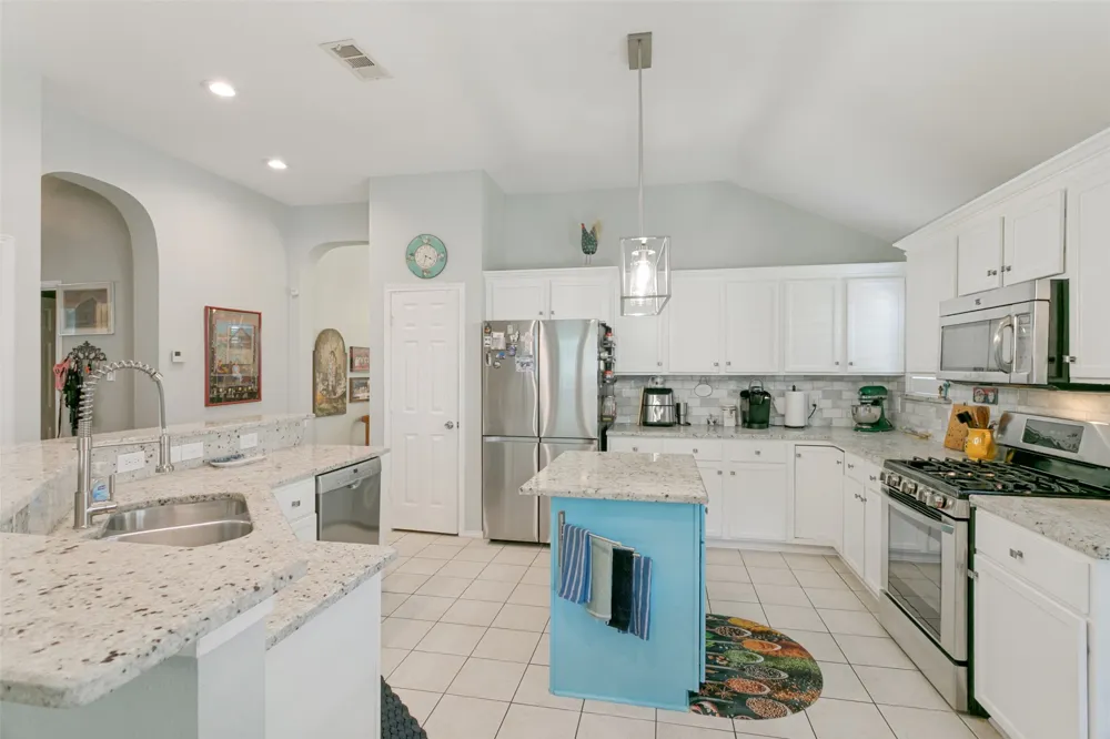 6721 Day Drive Fort Worth, TX 76132