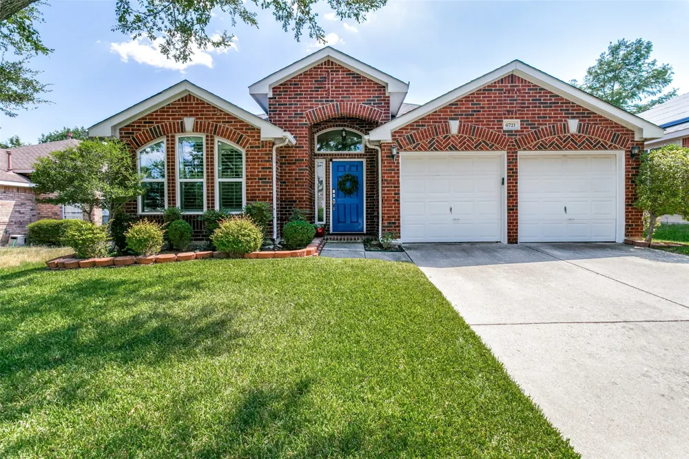 6721 Day Drive Fort Worth, TX 76132