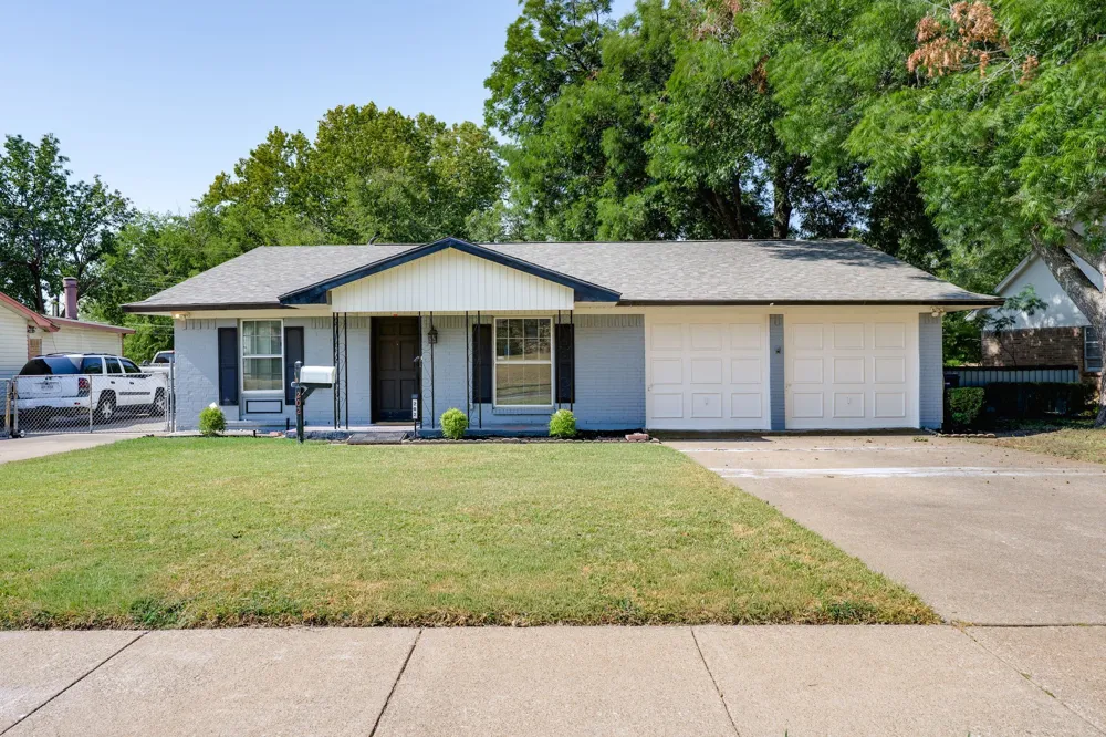 202 E Kenwood Drive Garland, TX 75041