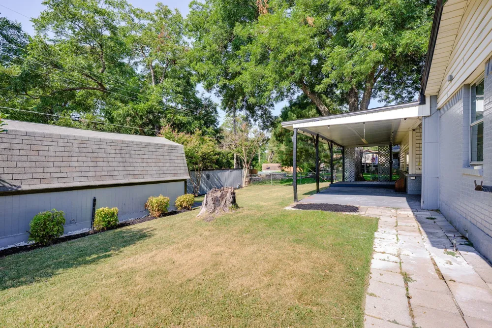 202 E Kenwood Drive Garland, TX 75041